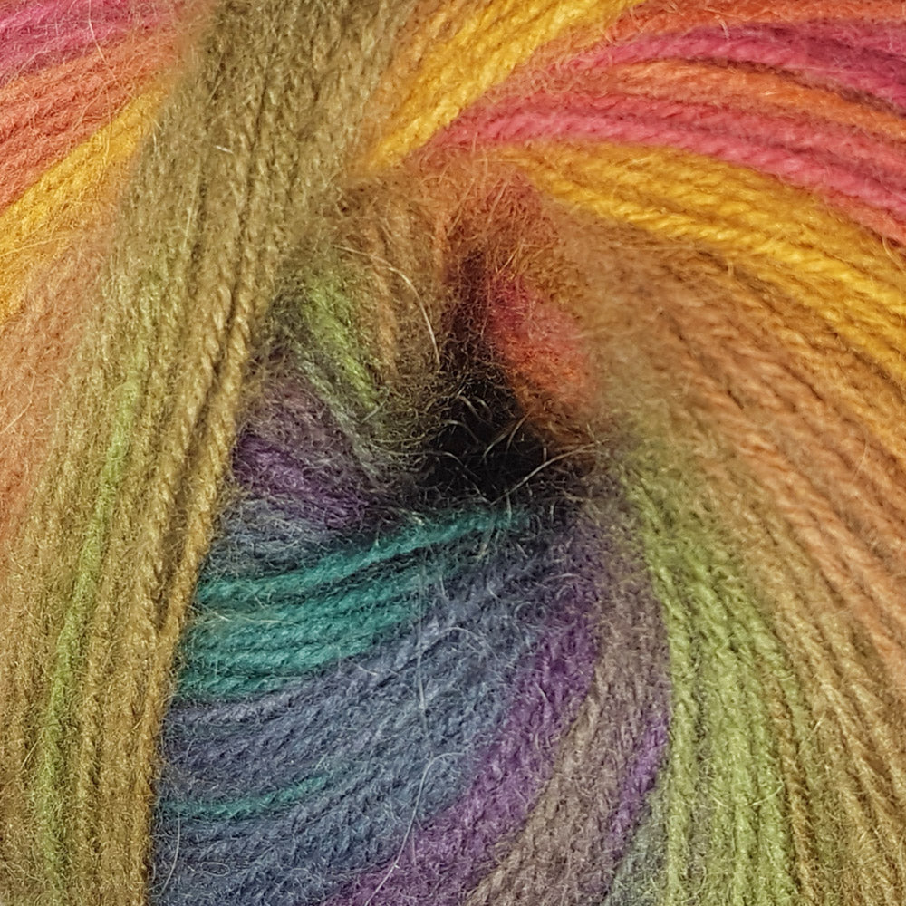 Shade SH09 of Shhh DK yarn from James C Brett